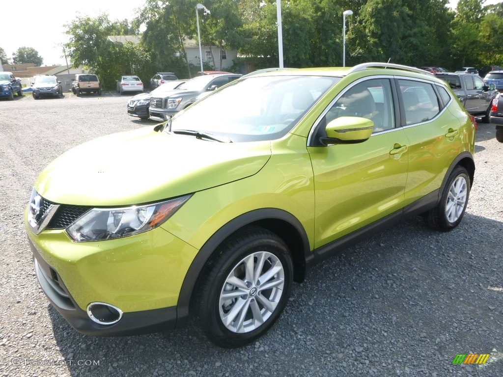 Nitro Lime 2017 Nissan Rogue Sport SV AWD Exterior Photo #122434715
