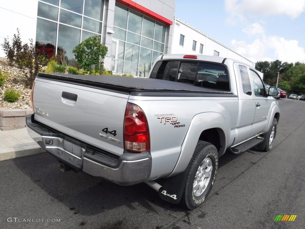 2007 Tacoma V6 TRD Access Cab 4x4 - Silver Streak Mica / Graphite Gray photo #10