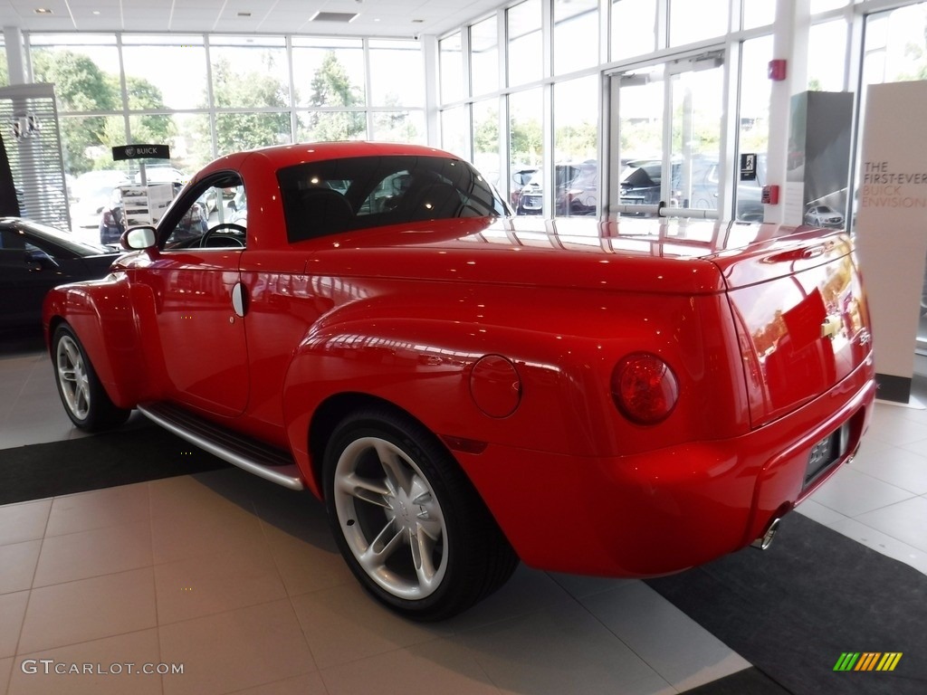 2004 SSR  - Redline Red / Ebony photo #21