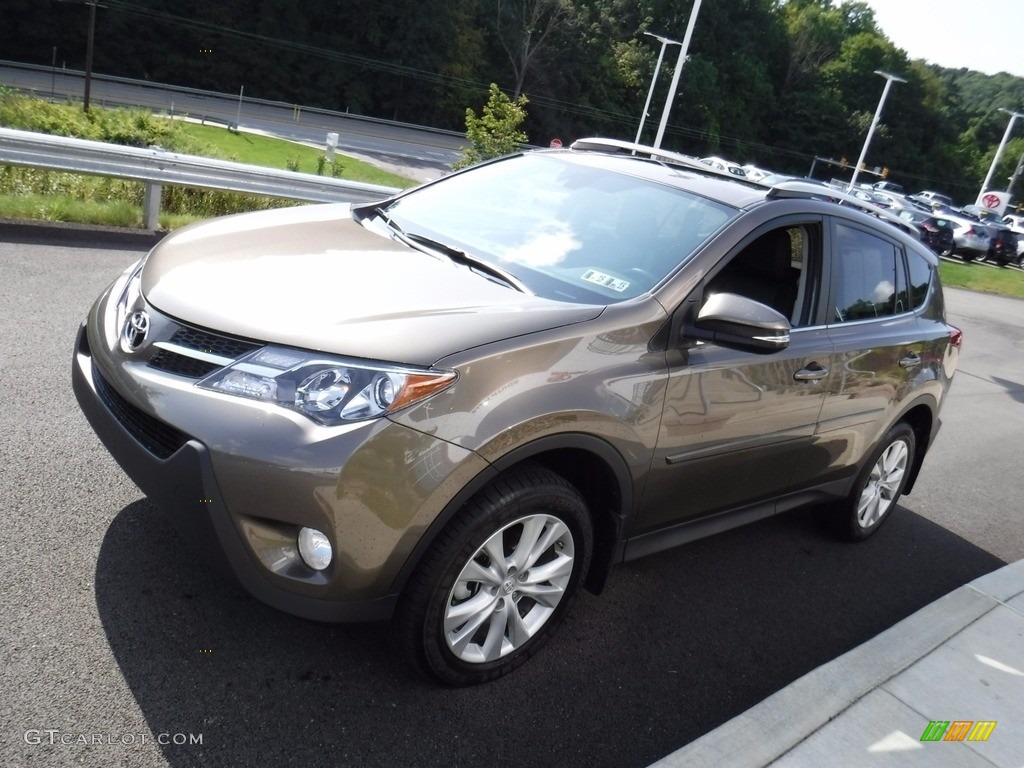 2015 RAV4 Limited AWD - Pyrite Mica / Black photo #6