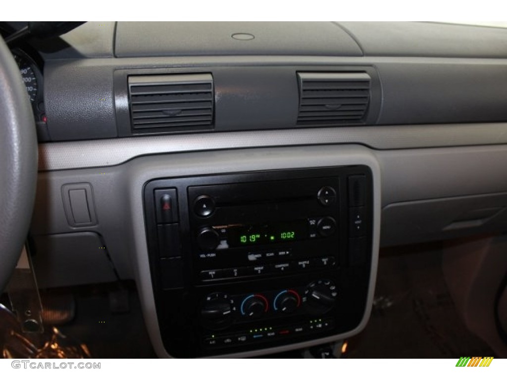 2004 Freestar SES - Medium Steel Blue Metallic / Flint Grey photo #15