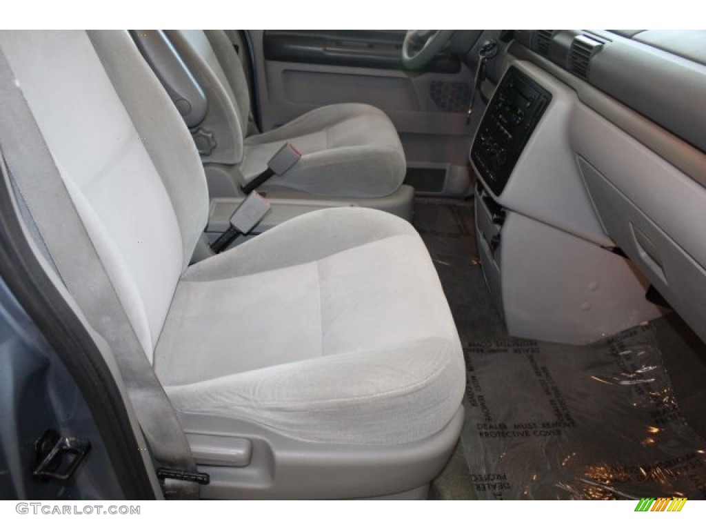 2004 Freestar SES - Medium Steel Blue Metallic / Flint Grey photo #23