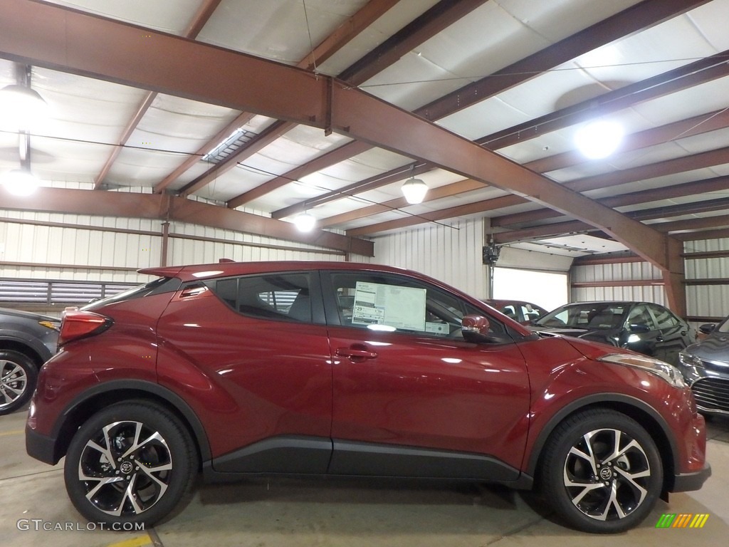 2018 C-HR XLE - Ruby Flare Pearl / Black photo #2