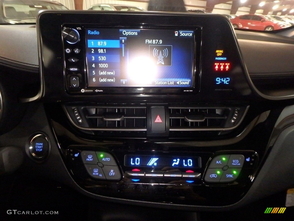 2018 C-HR XLE - Ruby Flare Pearl / Black photo #11