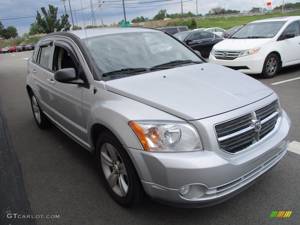 2011 Caliber Mainstreet - Bright Silver Metallic / Dark Slate Gray photo #7