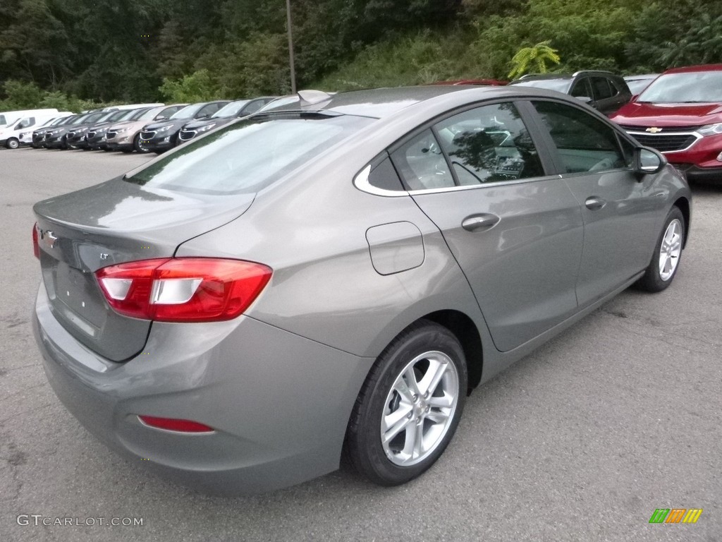 2017 Cruze LT - Pepperdust Metallic / Jet Black photo #5