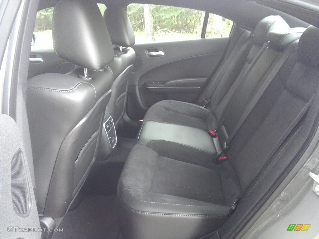 2018 Dodge Charger R/T Scat Pack Rear Seat Photo #122445302