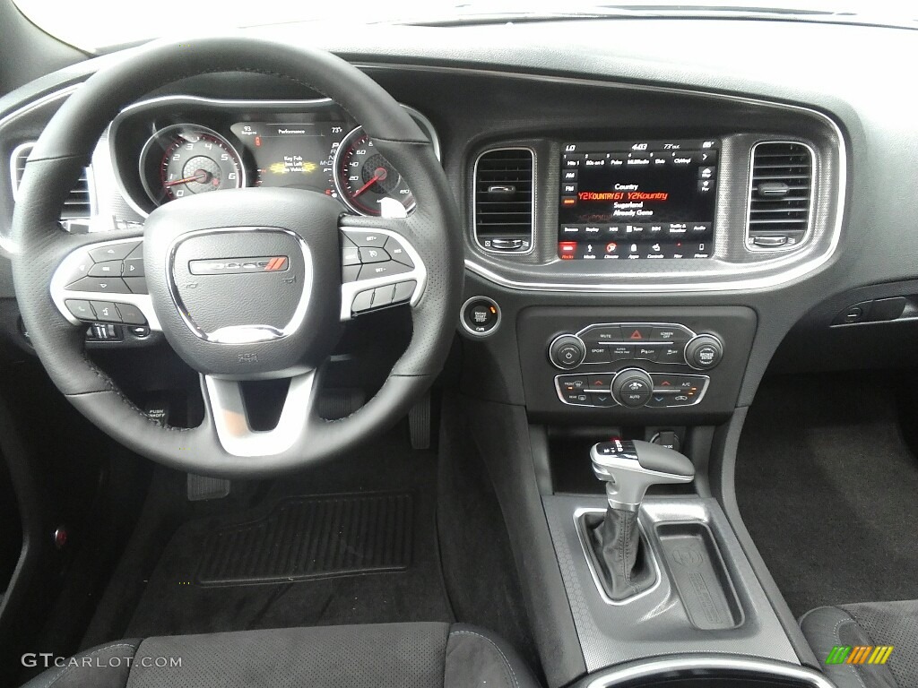 2018 Dodge Charger R/T Scat Pack Black Dashboard Photo #122445449