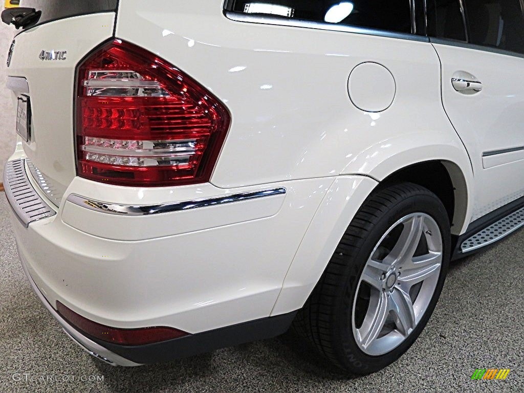 2012 GL 550 4Matic - Arctic White / Black photo #6