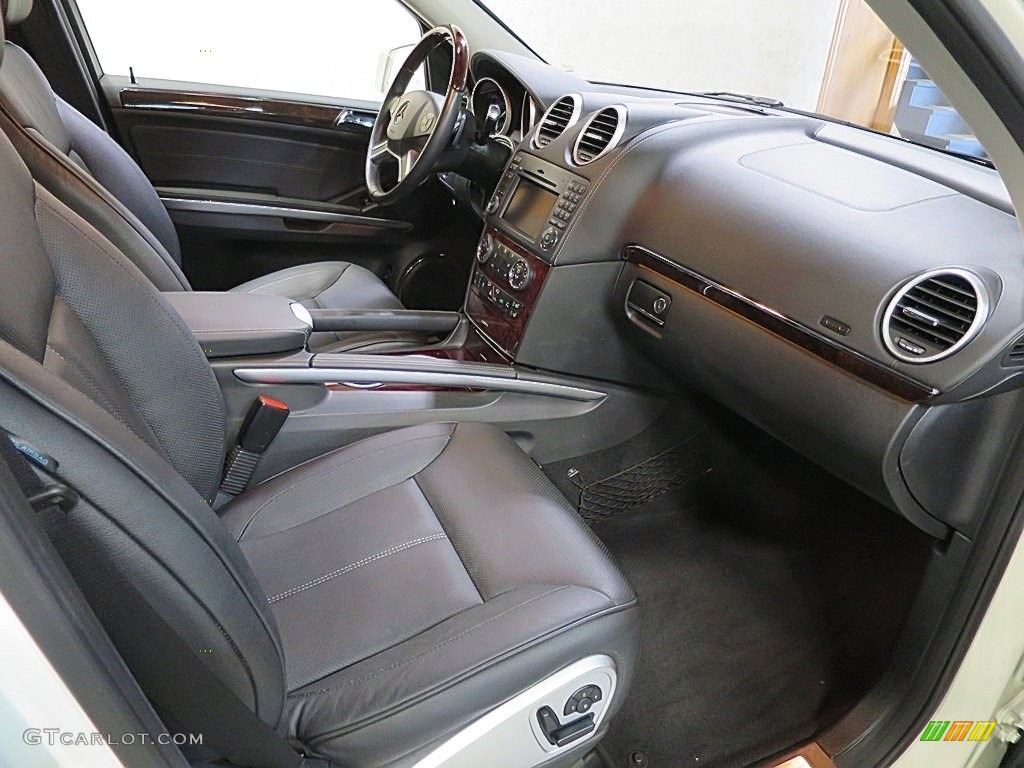 2012 GL 550 4Matic - Arctic White / Black photo #18
