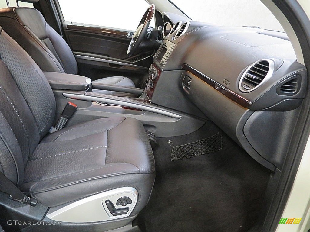 2012 GL 550 4Matic - Arctic White / Black photo #19