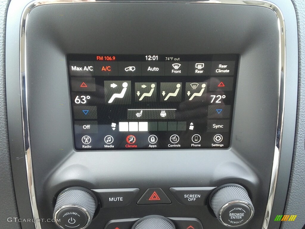 2018 Dodge Durango SXT AWD Controls Photo #122449001