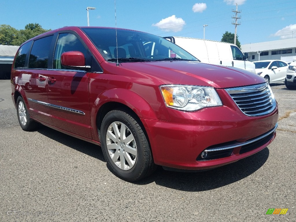 2016 Town & Country Touring - Deep Cherry Red Crystal Pearl / Black/Light Graystone photo #1