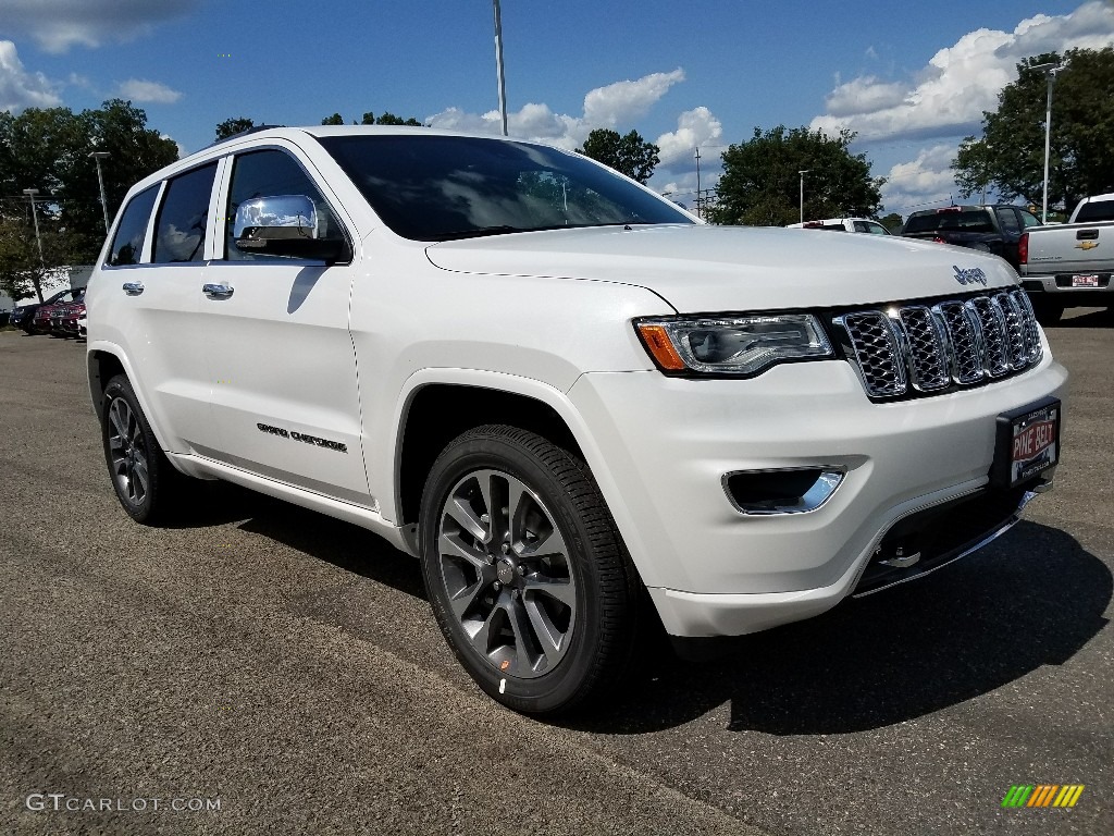 Ivory Tri-Coat Jeep Grand Cherokee