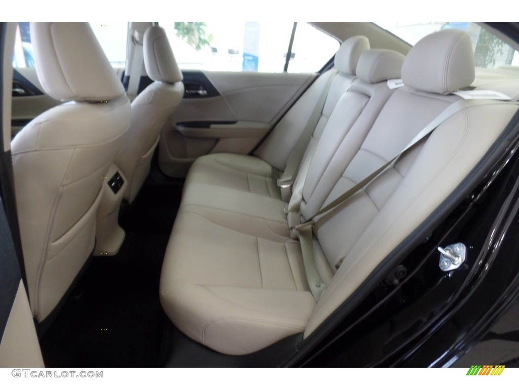 2017 Accord EX-L V6 Sedan - Crystal Black Pearl / Ivory photo #10
