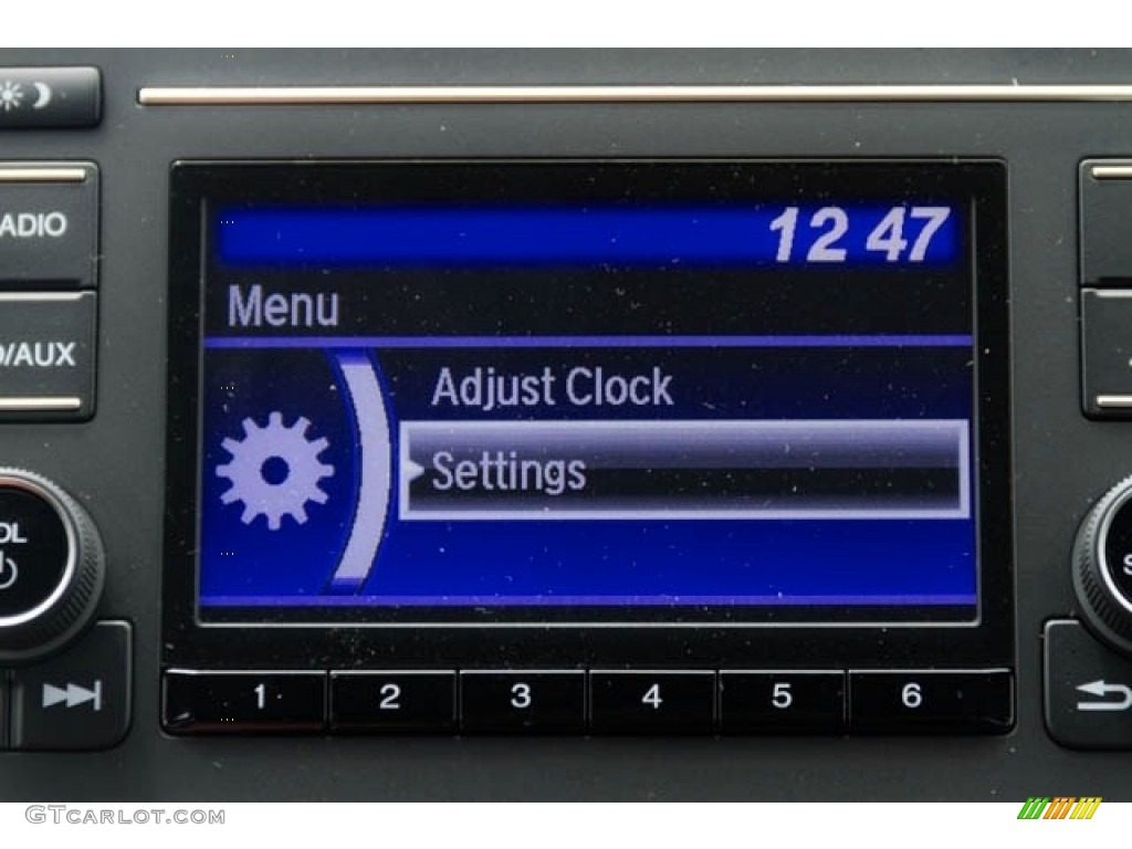 2018 Honda Ridgeline RT Controls Photos