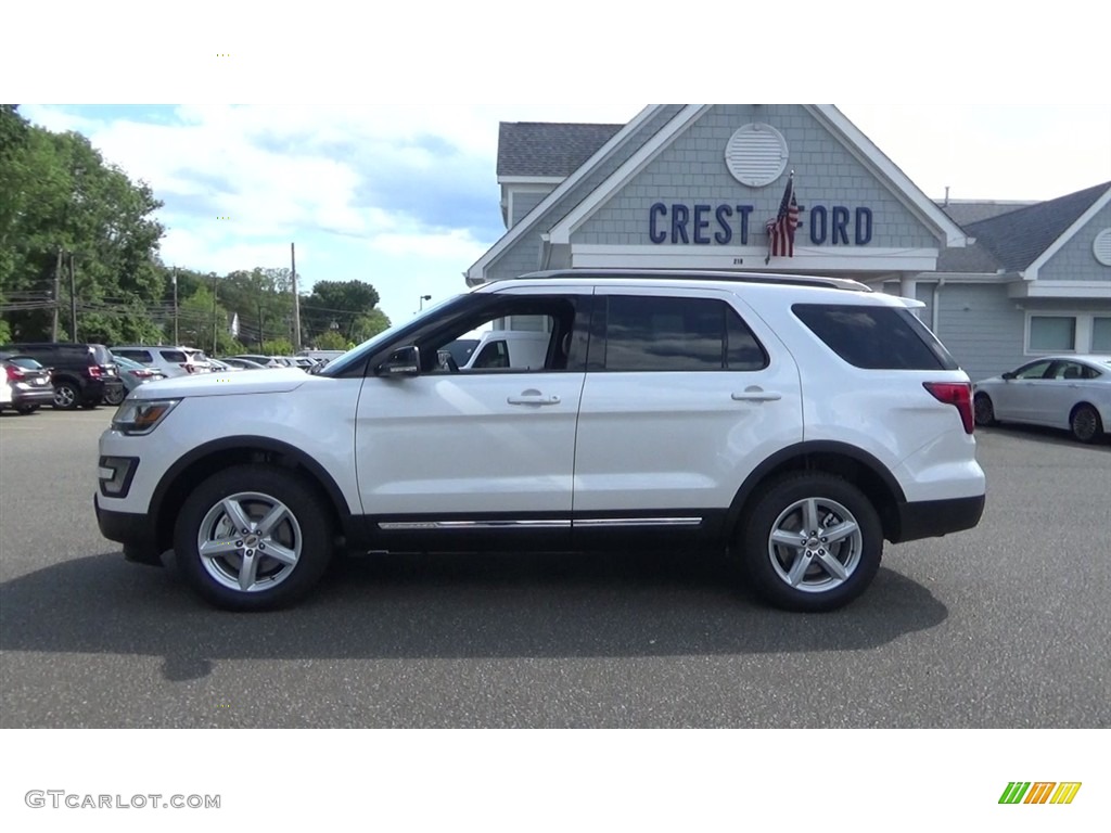 2017 Explorer XLT 4WD - White Platinum / Medium Light Camel photo #4