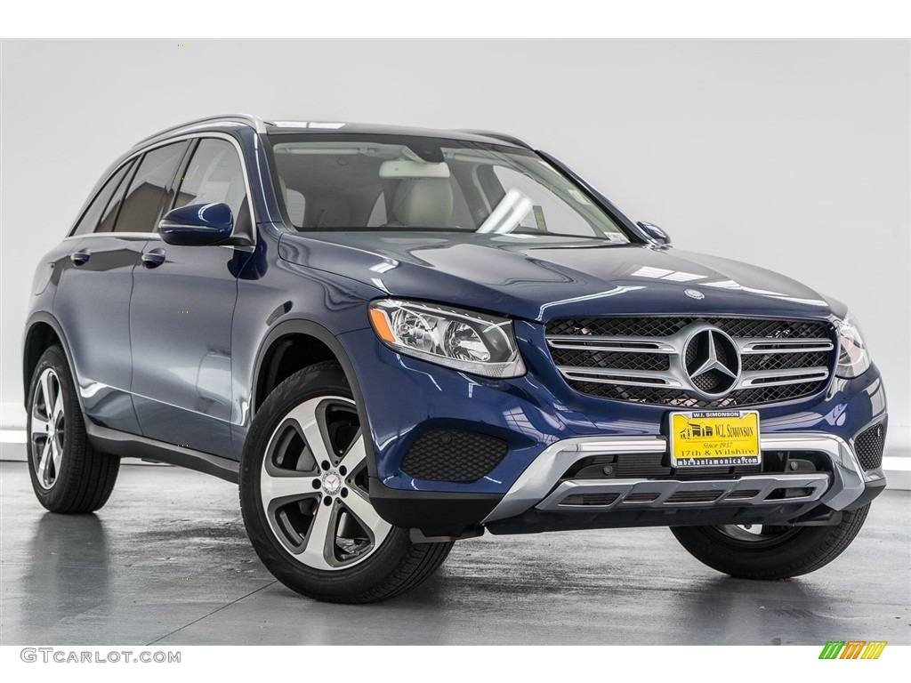 18 Brilliant Blue Metallic Mercedes Benz Glc 300 Photo 12 Gtcarlot Com Car Color Galleries