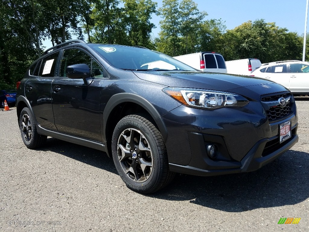 2018 Crosstrek 2.0i Premium - Dark Gray Metallic / Black photo #1