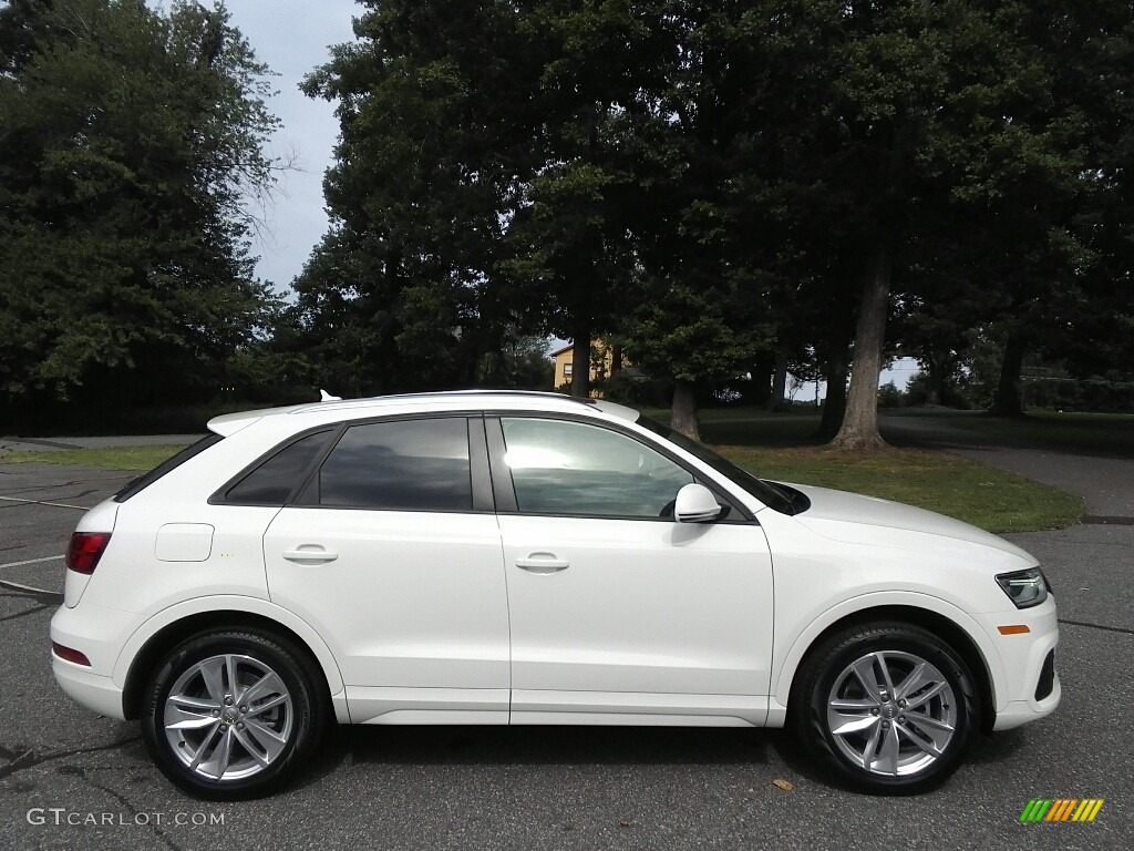 2017 Q3 2.0 TFSI Premium Plus - Cortina White / Rock Gray photo #5