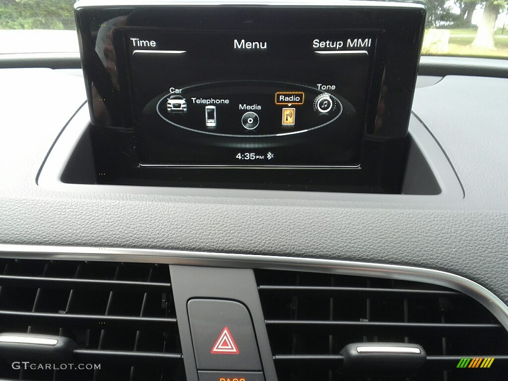 2017 Q3 2.0 TFSI Premium Plus - Cortina White / Rock Gray photo #22