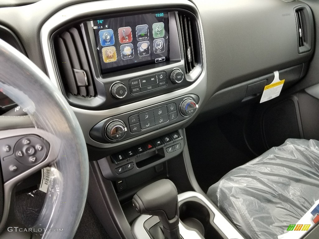 2018 Chevrolet Colorado ZR2 Extended Cab 4x4 Controls Photo #122474488