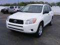 Super White - RAV4 I4 Photo No. 1
