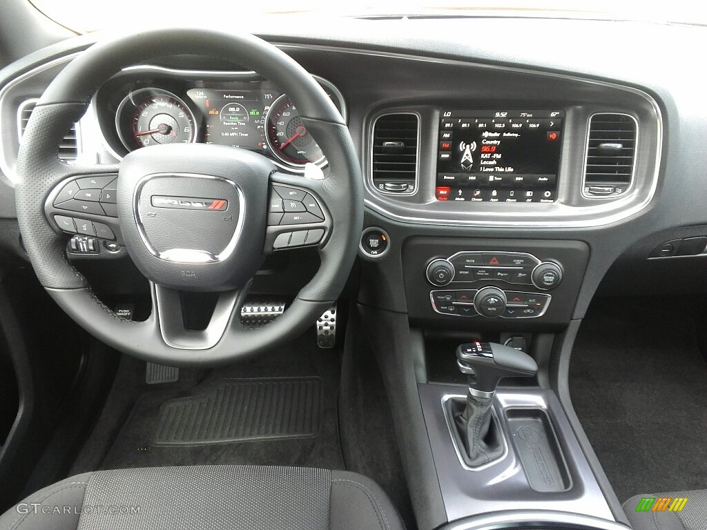 2018 Dodge Charger R/T Scat Pack Controls Photo #122477945