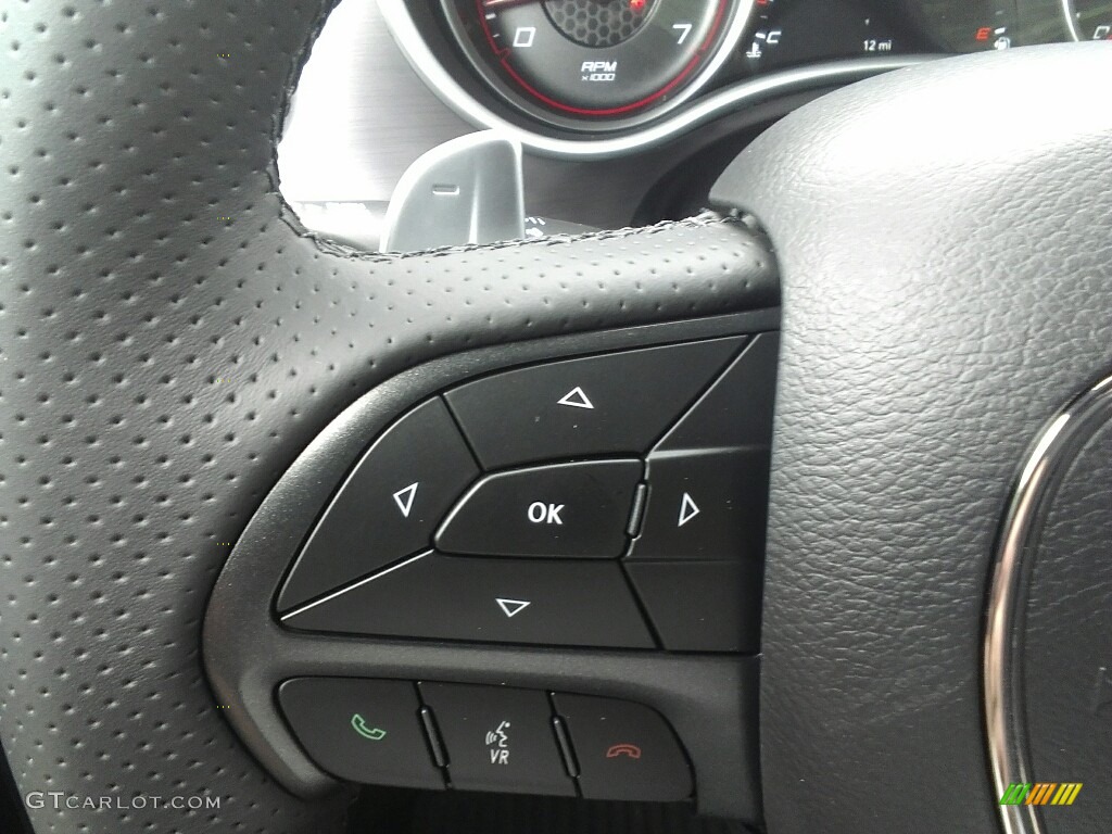 2018 Dodge Charger R/T Scat Pack Controls Photo #122477959