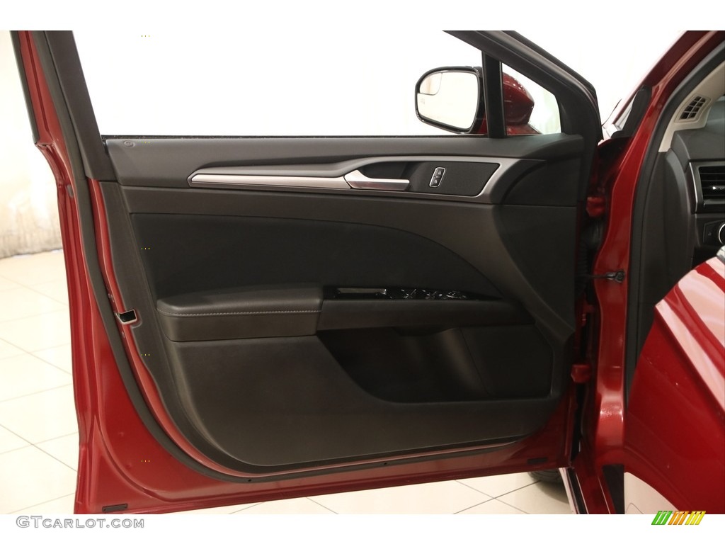 2015 Fusion SE - Ruby Red Metallic / Charcoal Black photo #4