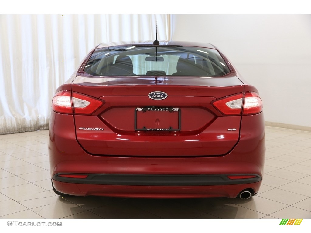 2015 Fusion SE - Ruby Red Metallic / Charcoal Black photo #15