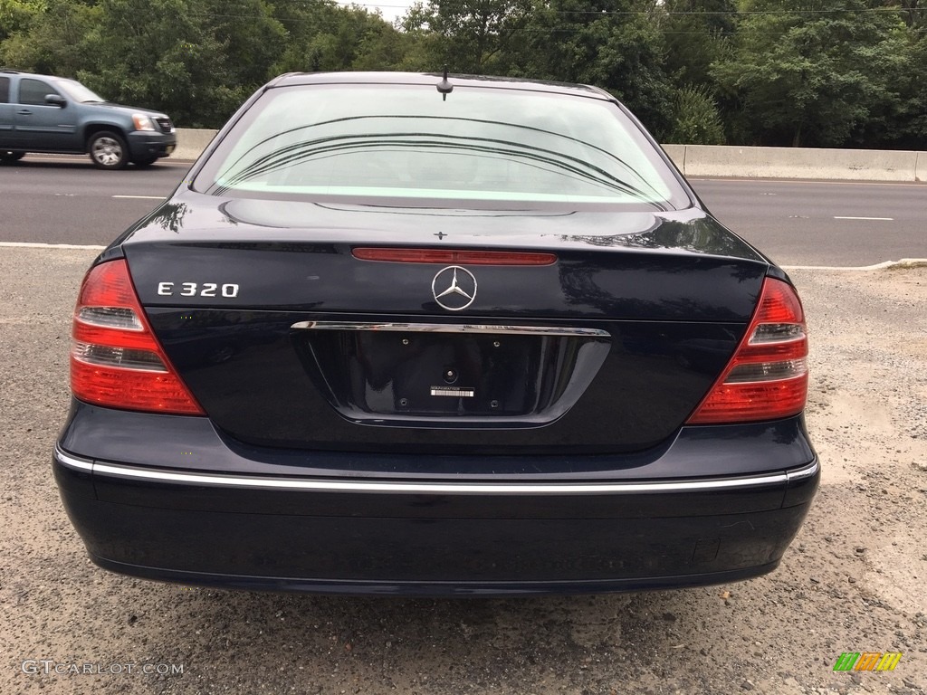 2005 E 320 Sedan - Platinum Blue Metallic / Charcoal photo #5