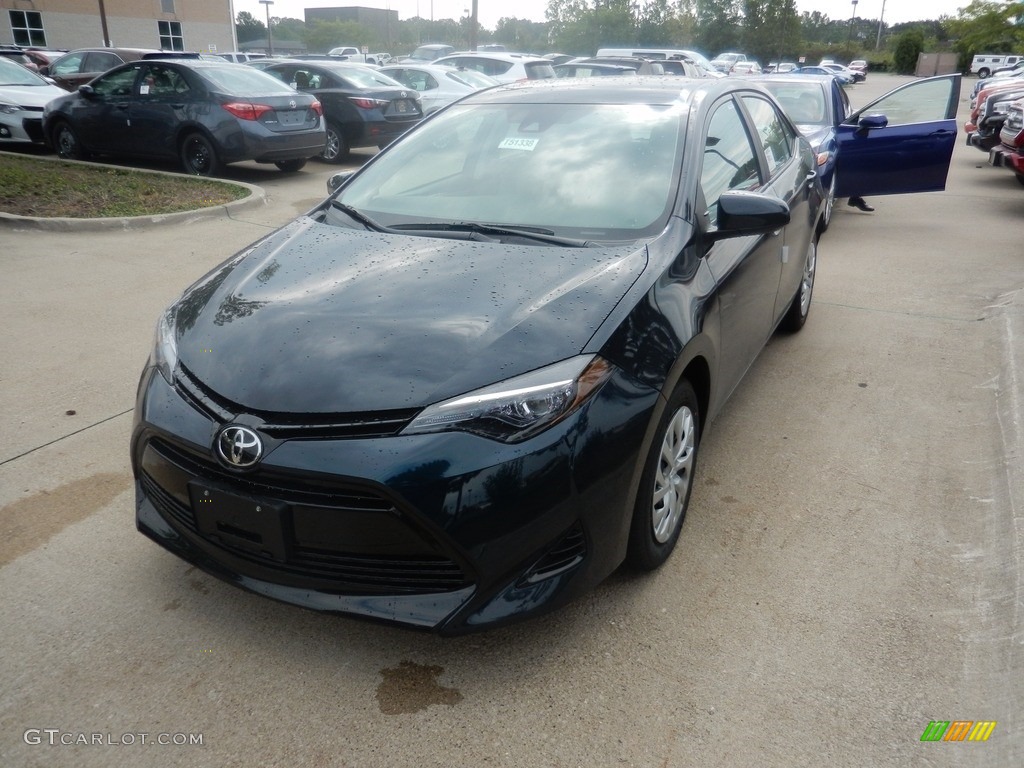 2018 Corolla LE - Galactic Aqua Mica / Ash/Dark Gray photo #1