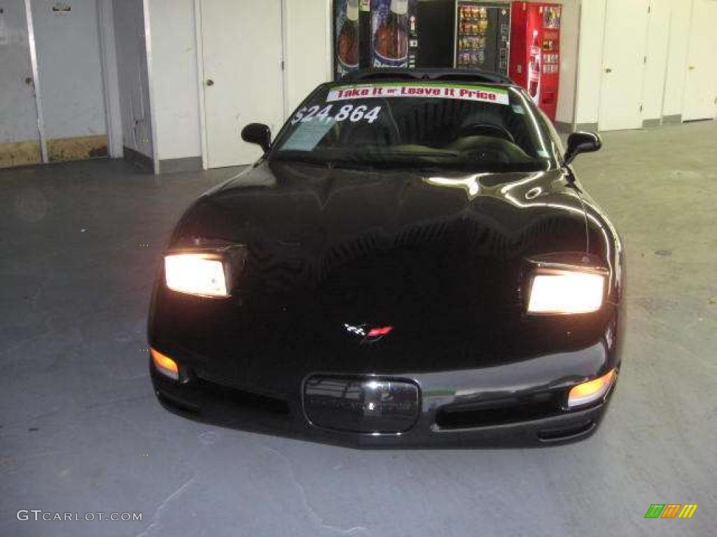 2004 Corvette Coupe - Black / Black photo #2