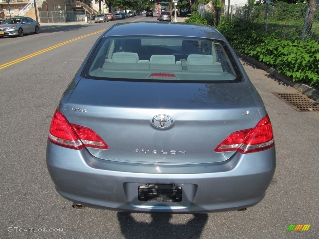 2007 Avalon XL - Blue Mirage Metallic / Graphite photo #18
