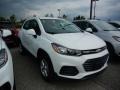 Summit White - Trax LS AWD Photo No. 3