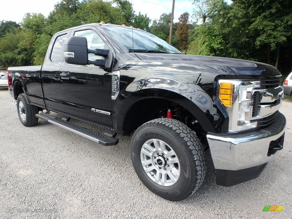 Shadow Black 2017 Ford F350 Super Duty XL SuperCab 4x4 Exterior Photo #122486717