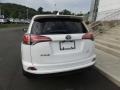 Super White - RAV4 LE Photo No. 7