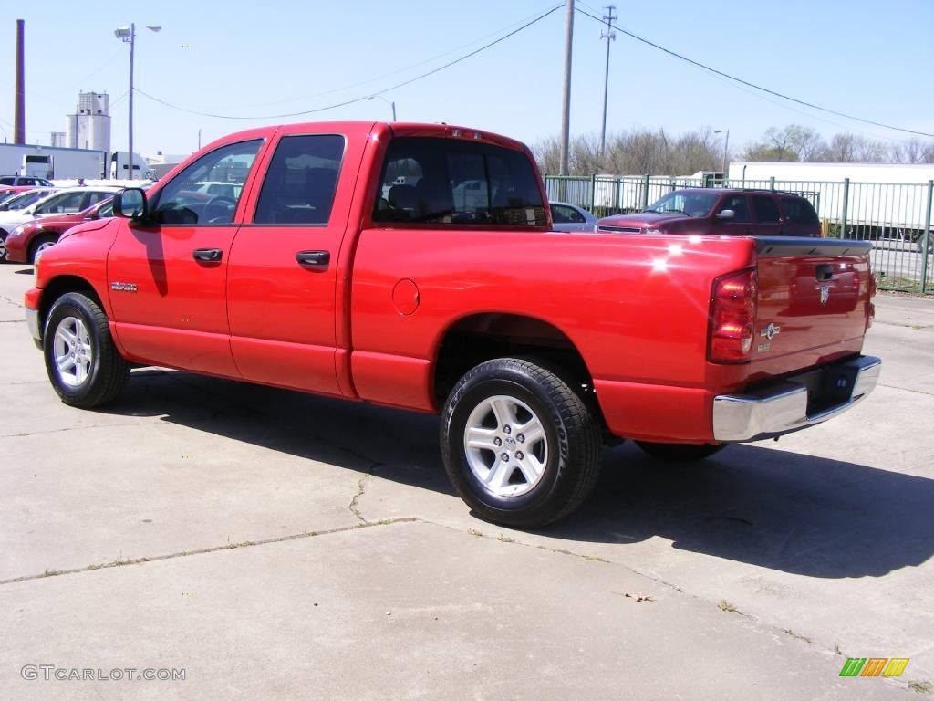 2008 Ram 1500 Lone Star Edition Quad Cab - Flame Red / Medium Slate Gray photo #2