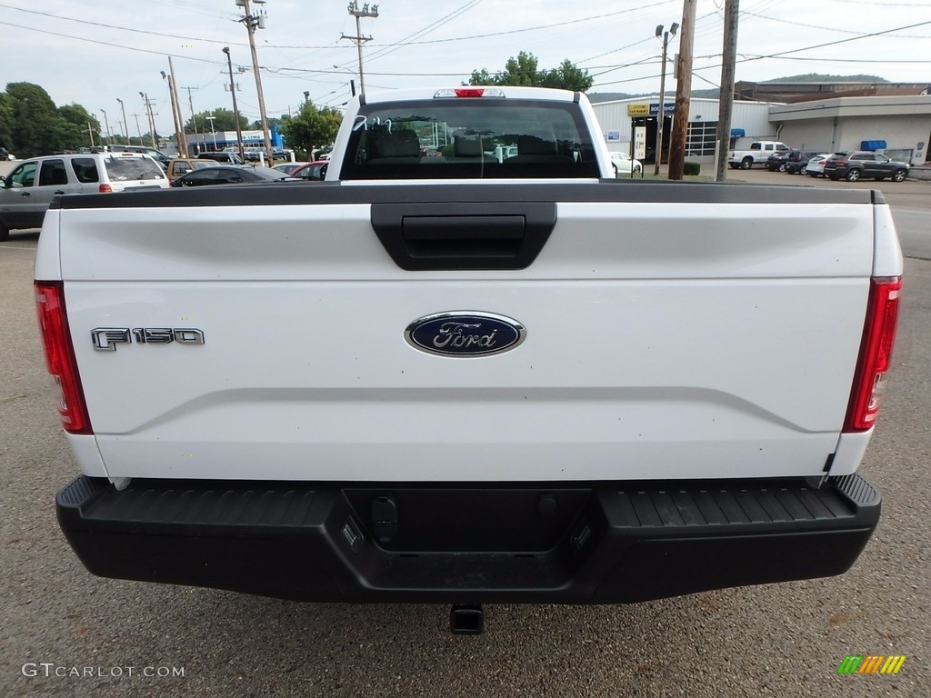 2017 F150 XL Regular Cab 4x4 - Oxford White / Earth Gray photo #5