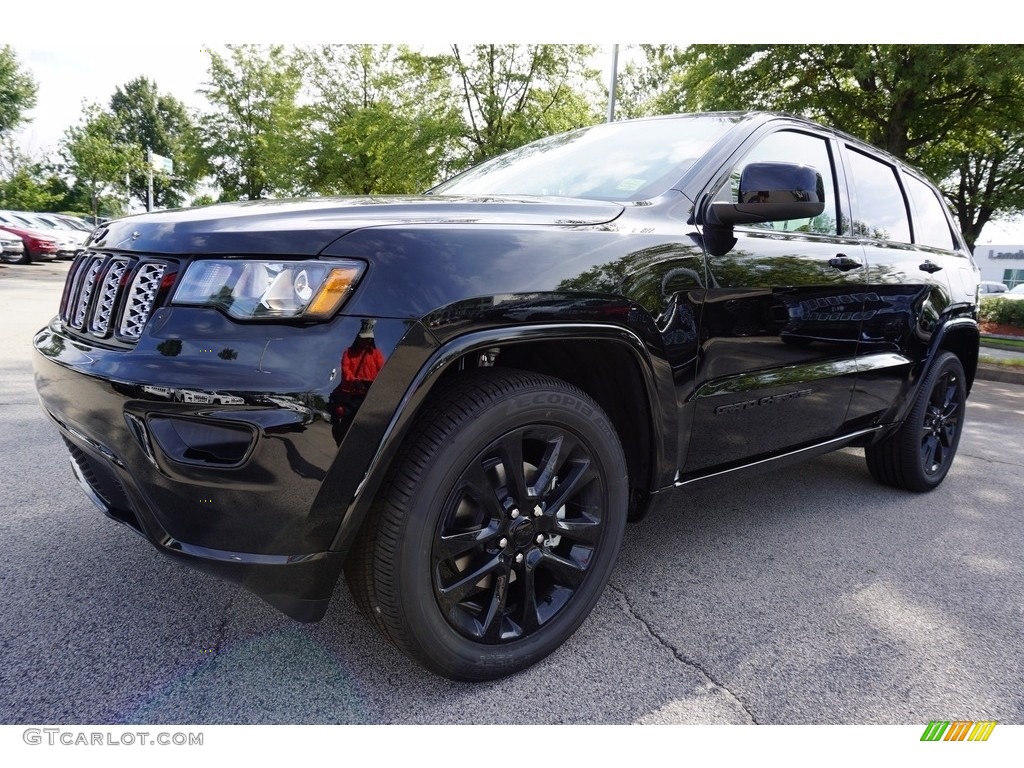 Diamond Black Crystal Pearl Jeep Grand Cherokee