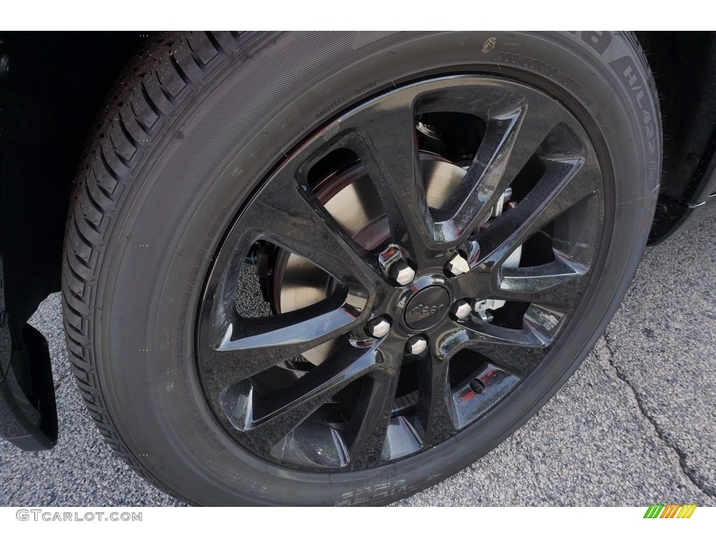 2018 Grand Cherokee Altitude - Diamond Black Crystal Pearl / Black photo #5