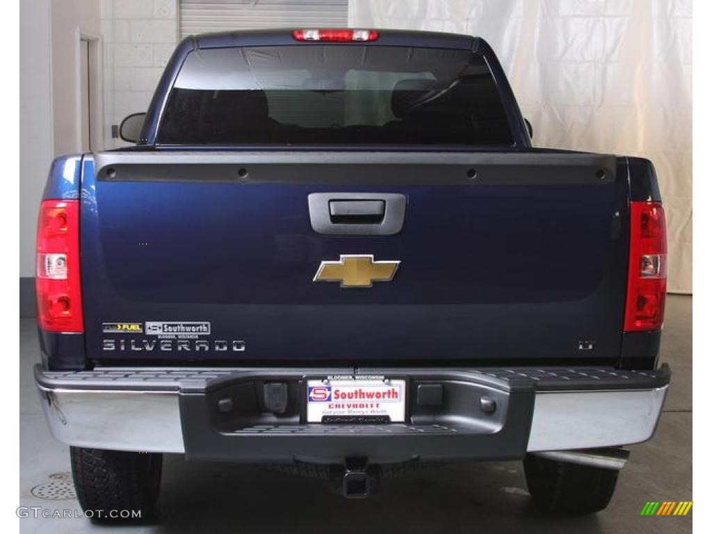 2009 Silverado 1500 LT Extended Cab 4x4 - Imperial Blue Metallic / Ebony photo #3