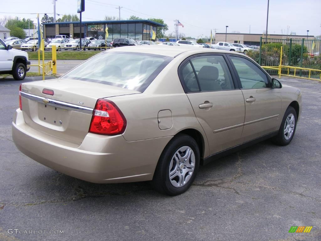 2007 Malibu LS Sedan - Sandstone Metallic / Cashmere Beige photo #3