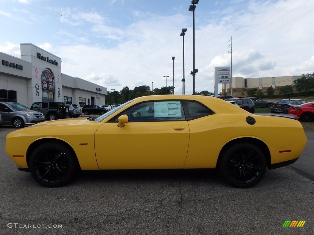 2018 Challenger R/T - Yellow Jacket / Black photo #9