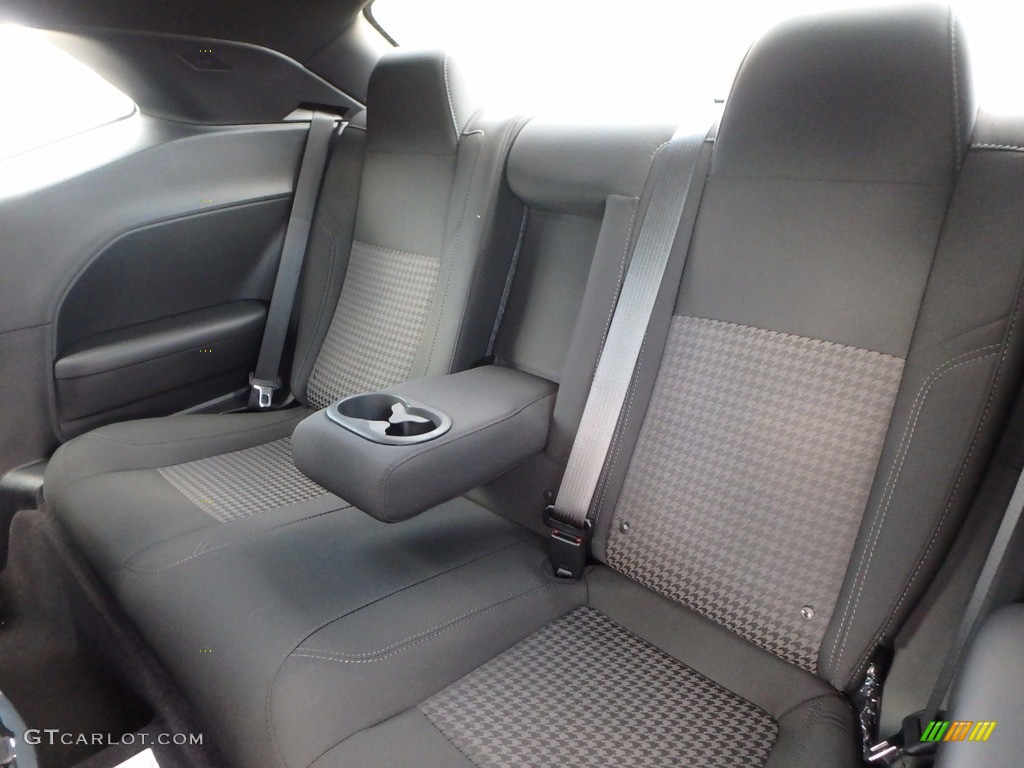 2018 Dodge Challenger R/T Rear Seat Photos