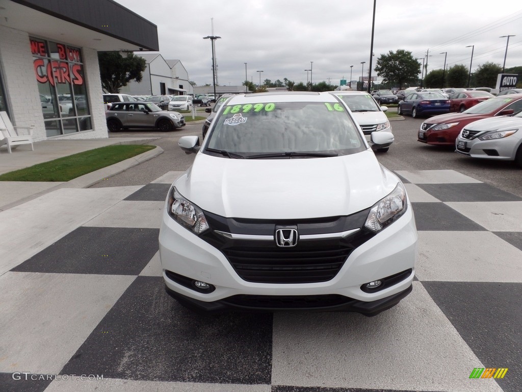 2016 HR-V EX - White Orchid Pearl / Gray photo #2