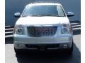 Quicksilver Metallic - Yukon SLT 4x4 Photo No. 4