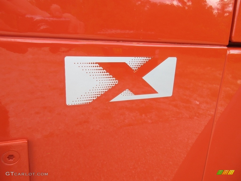 2005 Wrangler X 4x4 - Impact Orange / Dark Slate Gray photo #13