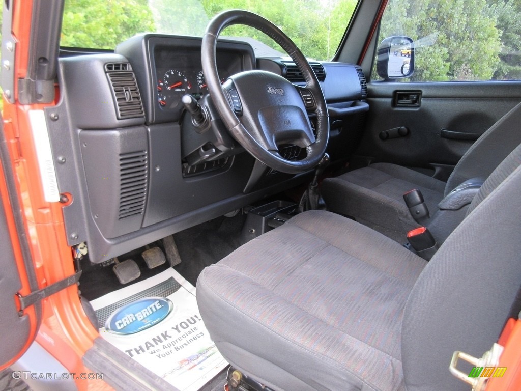 2005 Wrangler X 4x4 - Impact Orange / Dark Slate Gray photo #27